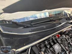 2025 Toyota C-HR 1.8 (140) HYBRID ÖN CAM IZGARASI