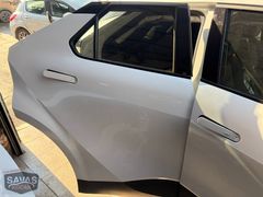 2025 Toyota C-HR SAĞ ARKA KAPI