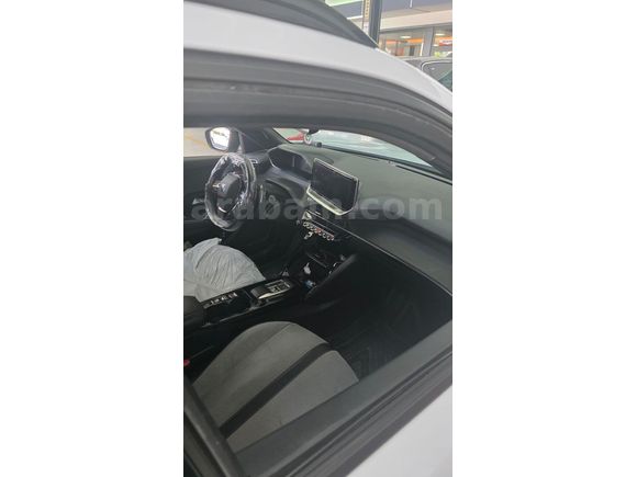 Sahibinden Peugeot 2008 1.2 PureTech Allure 2024 Model Diyarbakır