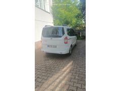 Sahibinden Ford Tourneo Courier 1.6 TDCi Titanium Plus 2015 Model