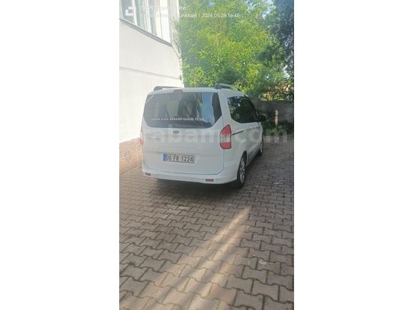 Sahibinden Ford Tourneo Courier 1.6 TDCi Titanium Plus 2015 Model