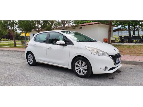 Sahibinden Peugeot 208 1.2 VTi Active 2014 Model