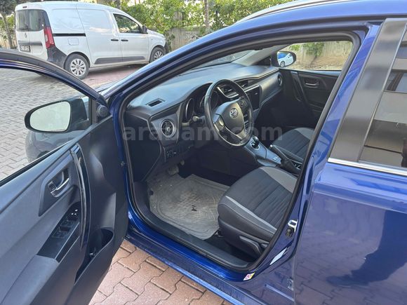 Sahibinden Toyota Auris 1.8 Hybrid Advance Skypack 2018 Model 