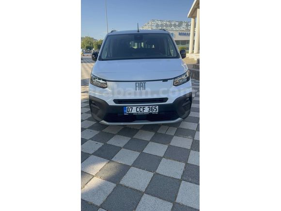 Sahibinden Fiat Doblo Combi 1.5 BlueHDi Premio 2025 Model 