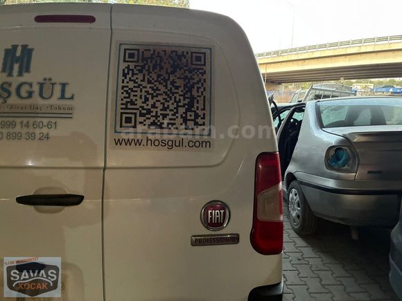 Fiat Doblo Cargo SAĞ ARKA BAGAJ KAPAĞI
