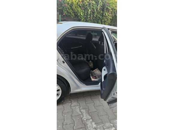 Sahibinden Toyota Corolla 1.4 D-4D Elegant 2010 Model Hatay 229.000 km Gri (Gümüş)