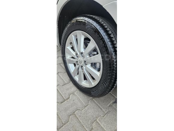Sahibinden Toyota Corolla 1.4 D-4D Elegant 2010 Model Hatay 229.000 km Gri (Gümüş)