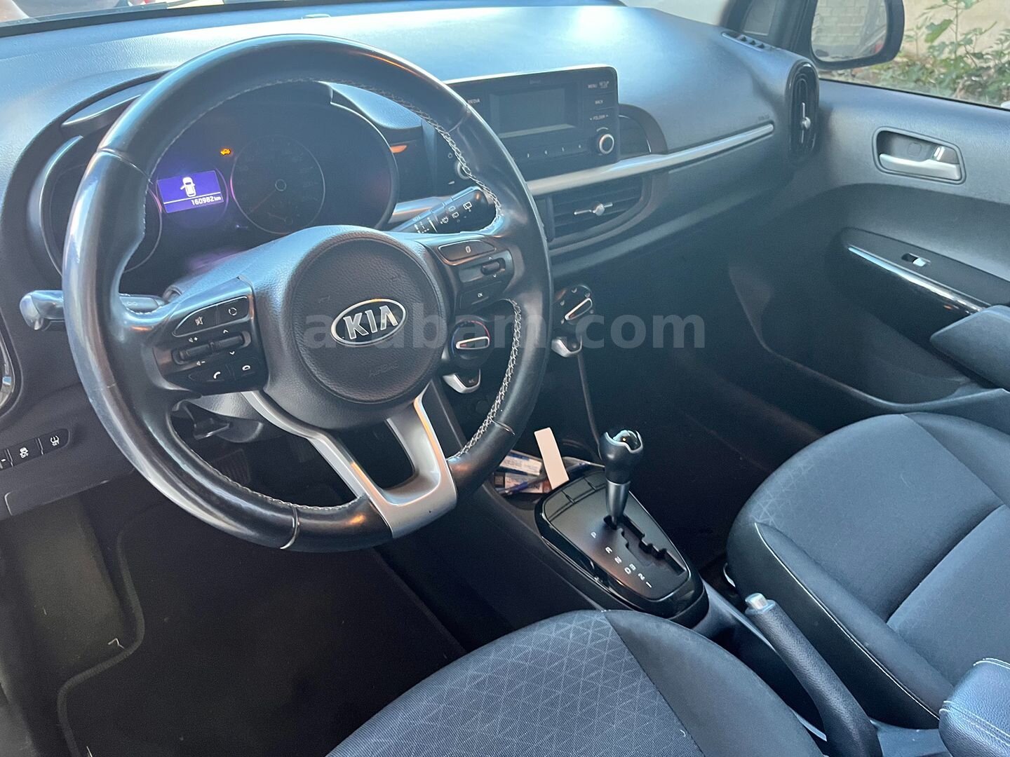 Sahibinden Kia Picanto 1.25 MPI Comfort 2017 Model İstanbul 166.000 km Beyaz 5
