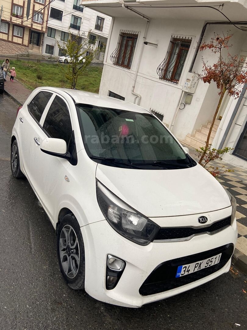 Sahibinden Kia Picanto 1.25 MPI Comfort 2017 Model İstanbul 166.000 km Beyaz 2
