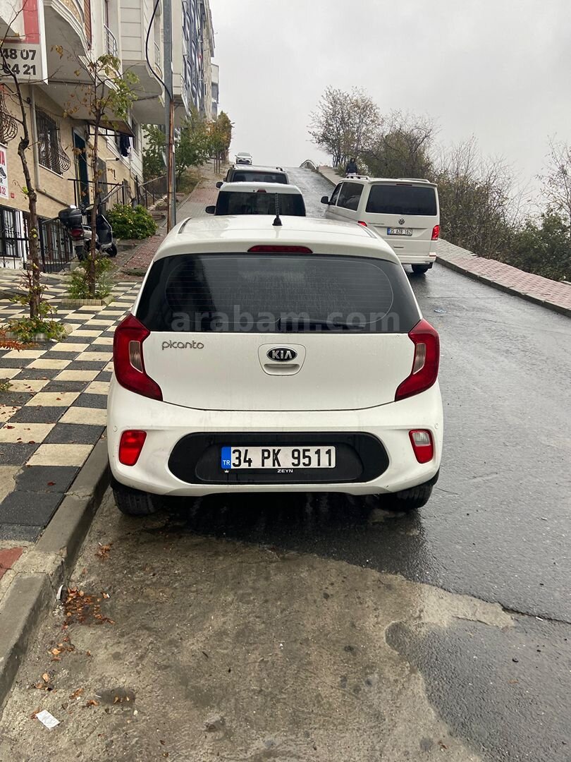 Sahibinden Kia Picanto 1.25 MPI Comfort 2017 Model İstanbul 166.000 km Beyaz 3
