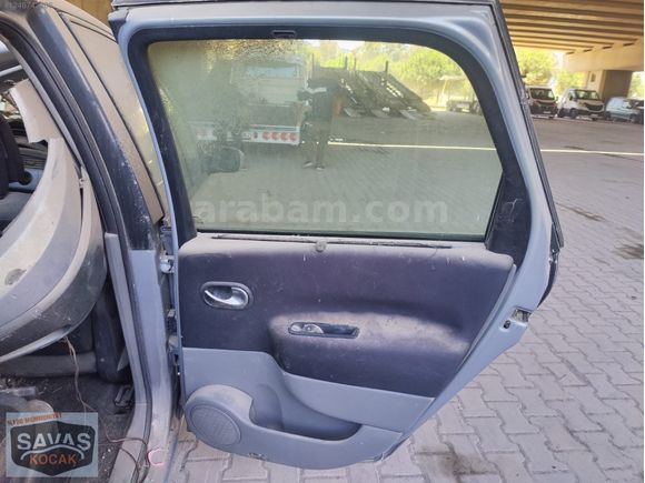 Renault SCENİC KAPI KOLU