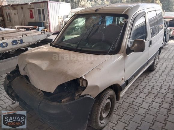 2004 Peugeot PARTNER TRAVERS