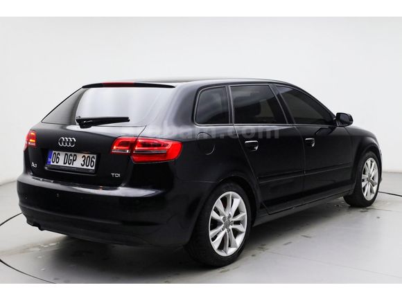 Sahibinden Audi A3 Sportback 1.6 TDI Ambition 2012 Model  200.000 km Siyah