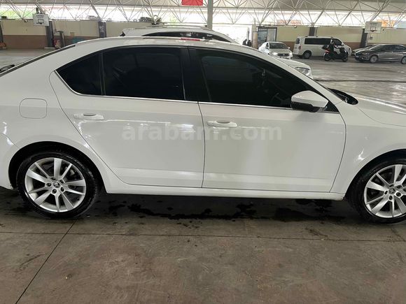 Sahibinden Skoda Octavia 1.6 TDI Style 2018 Model 