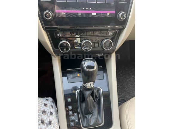 Sahibinden Skoda Octavia 1.6 TDI Style 2018 Model 