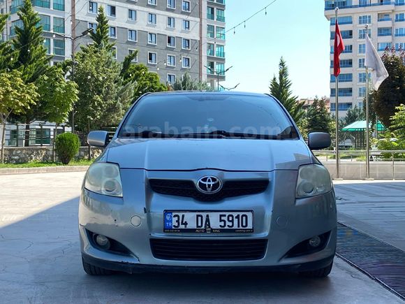 Toyota Auris 1.4 D-4D Comfort Extra 2010 Model