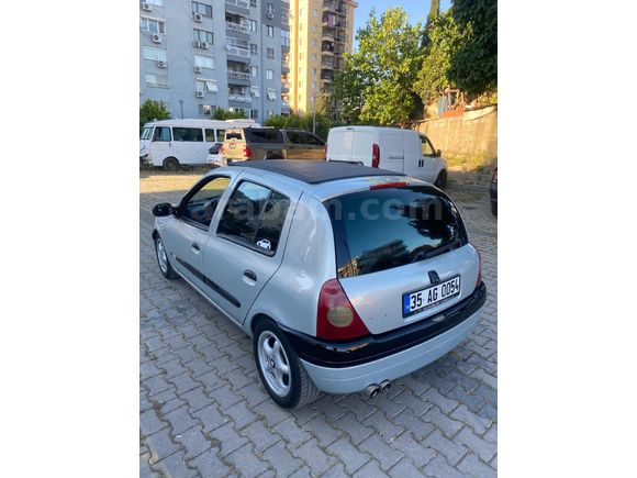 Sahibinden Renault Clio 1.4 2001 Model