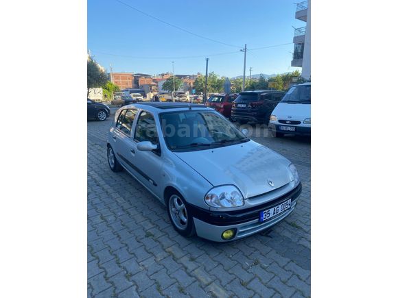 Sahibinden Renault Clio 1.4 2001 Model