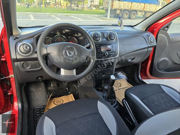 BOYASIZ 107.000KMDE BAKIMLI 2014 DACİA STEPWAY 1.5 DCİ