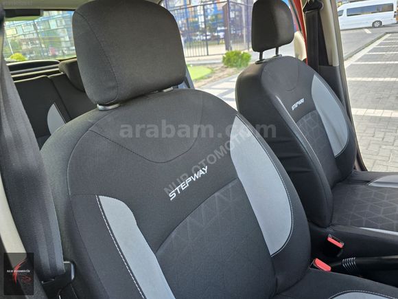 BOYASIZ 107.000KMDE BAKIMLI 2014 DACİA STEPWAY 1.5 DCİ