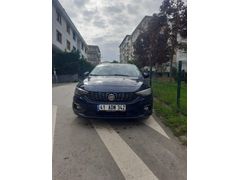 Öğretmenden satılık Fiat Egea 1.4 Fire Urban Plus 2019 Model