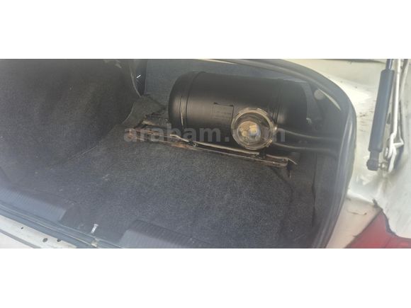 Sahibinden Ford Focus 1.6 Ambiente 2000 Model Ankara