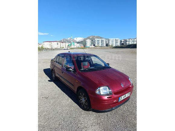 Sahibinden Renault Clio 1.4 RNA 2000 Model
