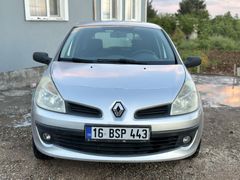 Sağlık Personelinden Bakımlı Renault Clio 1.5 dCi