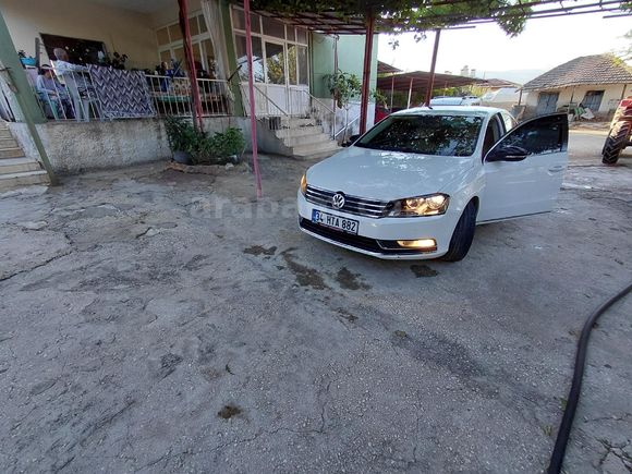 Sahibinden Volkswagen Passat 1.6 TDi BlueMotion Exclusive 2014 Model