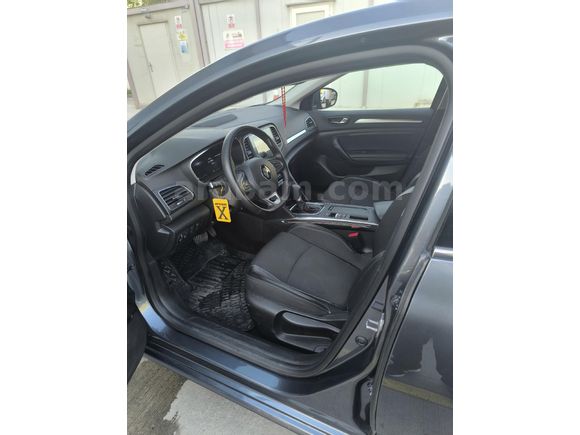 Sahibinden Renault Megane 1.5 Blue DCI Icon 2024 Model