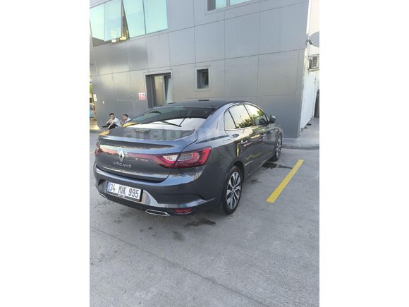 Sahibinden Renault Megane 1.5 Blue DCI Icon 2024 Model