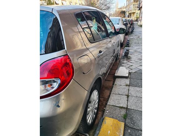 Sahibinden Renault Clio 1.2 Expression 2010 Model  149.000 km Kahverengi