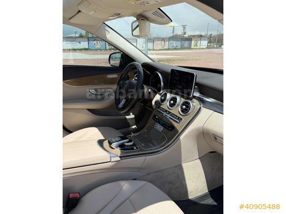 2015 C200 D EXCLUSİVE İMZALI SERİ AMG GÖRÜMÜM İÇİ BEJ CAM TAVAN