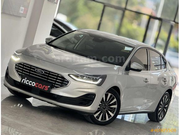 2024 FORD FOCUS TİTANİUM X OTOMATİK BOYASIZ