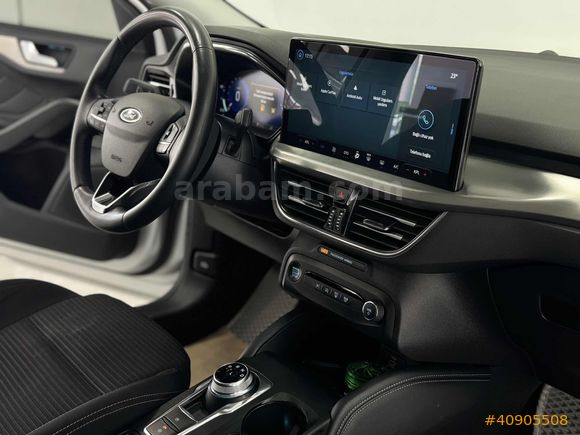2024 FORD FOCUS TİTANİUM X OTOMATİK BOYASIZ