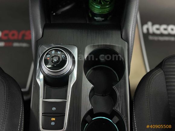 2024 FORD FOCUS TİTANİUM X OTOMATİK BOYASIZ