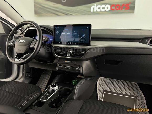 2024 FORD FOCUS TİTANİUM X OTOMATİK BOYASIZ