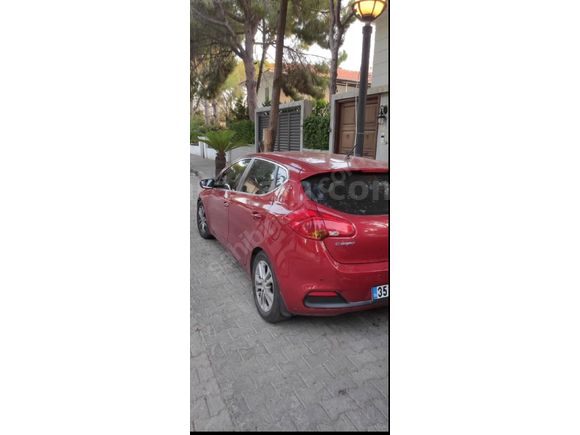 Sahibinden Kia Ceed 1.6 CRDi Concept 2013 Model