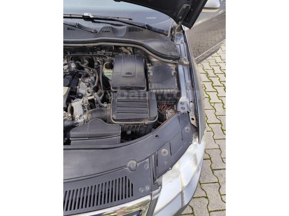 Passat 2.0 FSi Highline 2007 Model
