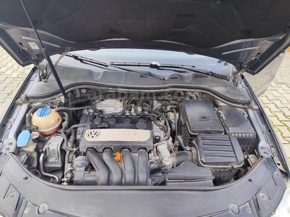 Passat 2.0 FSi Highline 2007 Model