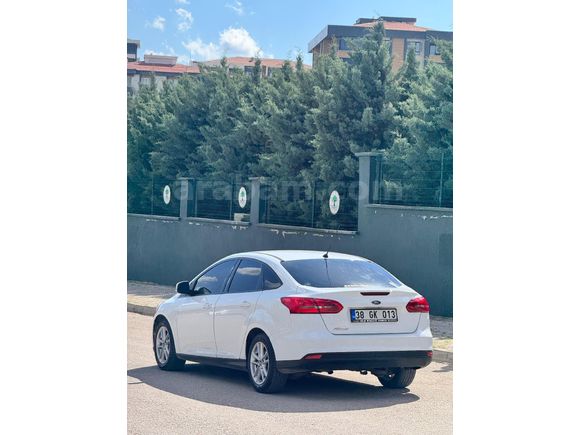 Sahibinden Ford Focus 1.6 TDCi Trend X 2015 Model