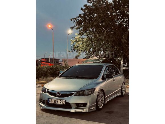 Sahibinden Honda Civic 1.6 Premium 2010 Model  288.000 km Gri (metalik)