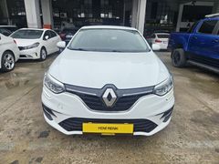 YENİ RENK OTOMOTİV 2021 MEGANE 1.5 OTOMATIK /1.050.000 TL KREDİ