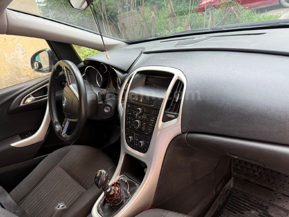 Sahibinden Opel Astra 1.3 CDTI Edition 2012 Model