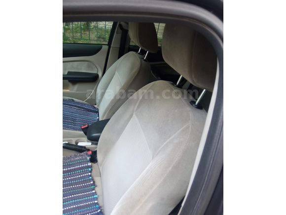 Sahibinden Ford Focus 1.6 Ghia 2007 Model