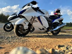 Sahibinden Suzuki GSX-R 1300 Hayabusa gelen alır 