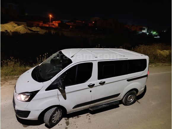 Sahibinden Ford Tourneo Custom 2.2 TDCi 300 S Trend 2013 Model