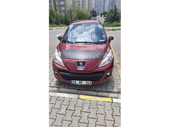 Sahibinden Peugeot 207 1.4 HDi Trendy 2011 Model