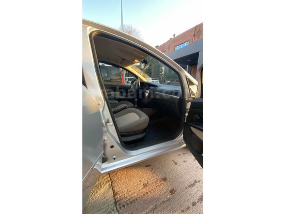 2011-değişensiz-exper mevcut-Bakımları yeni-CarPlay-Çelik jant