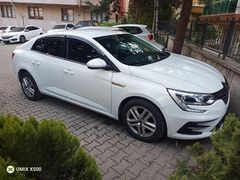 2.SAHİBİ MEMURDAN 71 bin km. deTESLA EKRANLI OTOMATİK MEGANE PAZARLIKSIZ